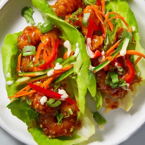 Spicy Shrimp Lettuce Cups
